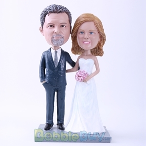 Picture of Bride And Groom Arm In Arm Bobblehead