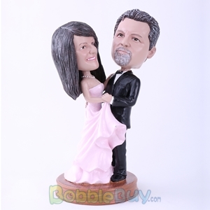 Picture of Couple Holding Each Other Together Bobblehead