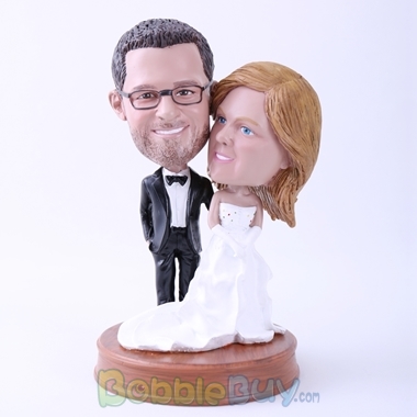 Picture of Groom in Black Suit and Bride in White Dress on Wedding Bobblehead
