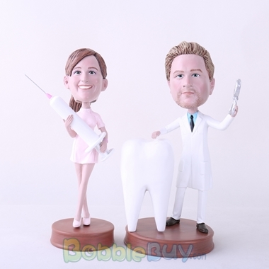 Picture of Male Dentist & Nurse Bobblehead