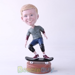 Picture of Skateboard Player Bobblehead