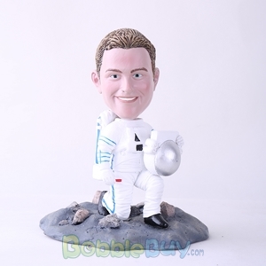 Picture of Male Astronaut Bobblehead