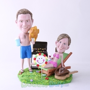 Picture of BBQ Theme Couple Bobblehead