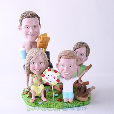 Picture of BBQ Theme Family Bobblehead