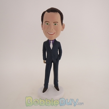Picture of Business Man In Very Formal Suit Bobblehead