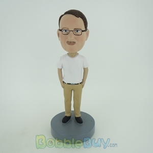 Picture of Casual Man In White And Beige Bobblehead