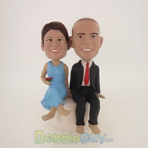 Picture of Stone Sitting Couple Bobblehead
