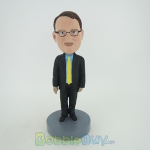 Picture of Man In Black Suit And Yellow Tie Bobblehead