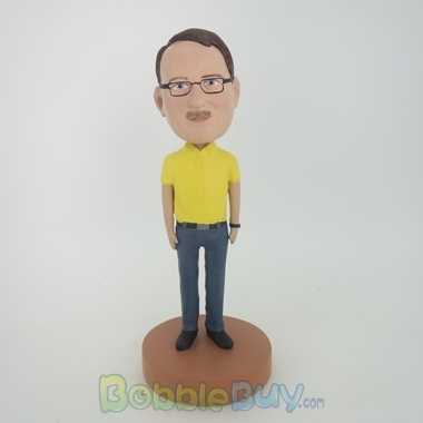 Picture of Man In Yellow And Blue With Glass Bobblehead